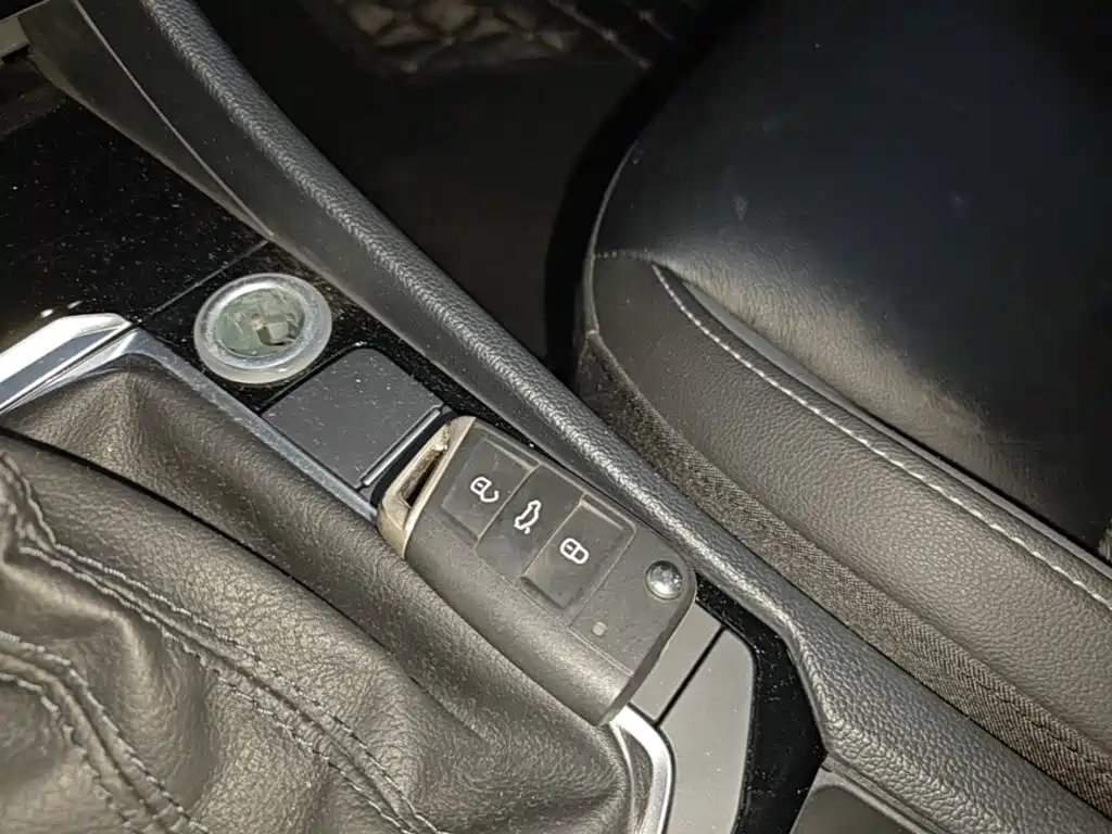 Volkswagen Sagitar — миниатюра 9