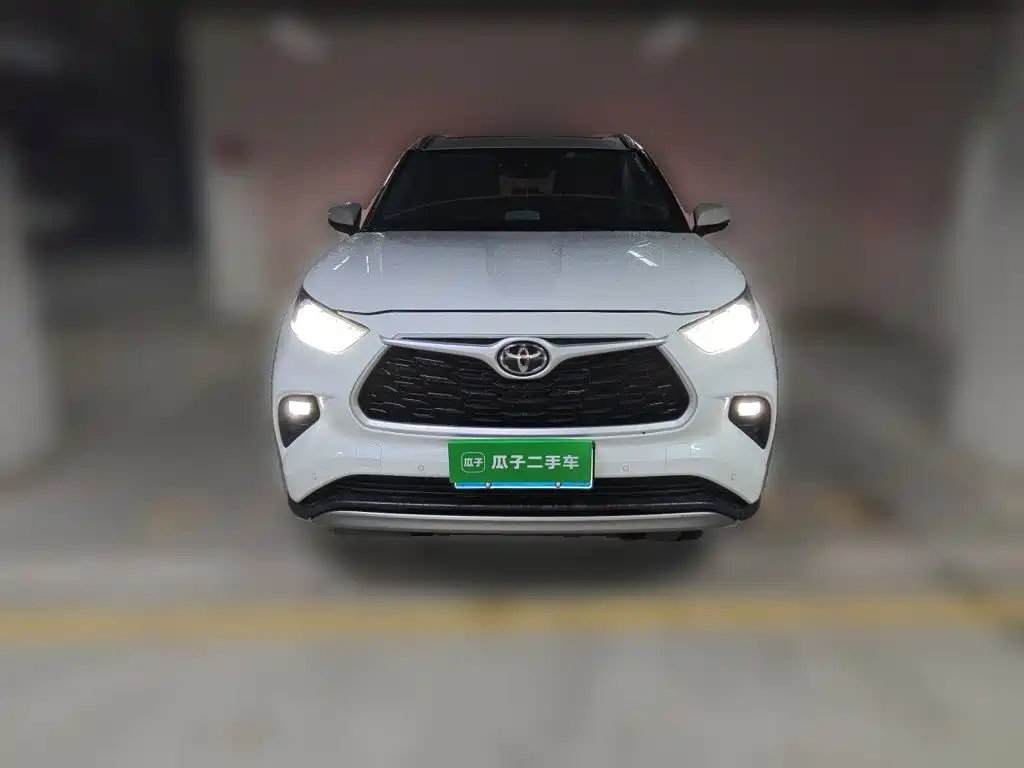 Toyota Highlander — миниатюра 24