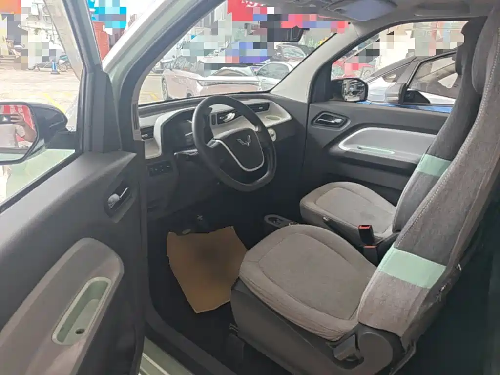 Wuling MINIEV — миниатюра 16