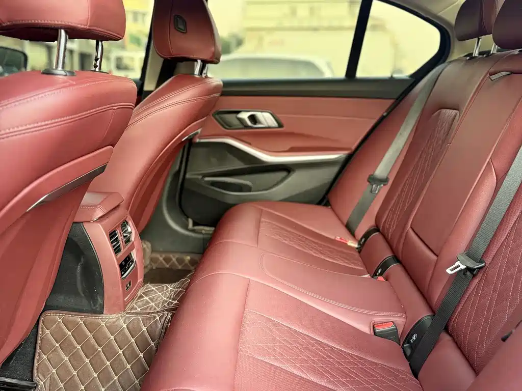 BMW 3 Series — миниатюра 17