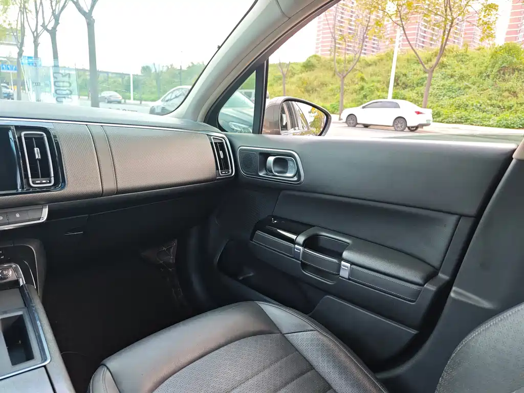 Citroen C6 — миниатюра 13