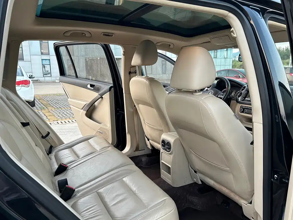 Volkswagen Tiguan — миниатюра 9