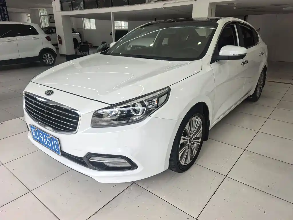 Kia K4