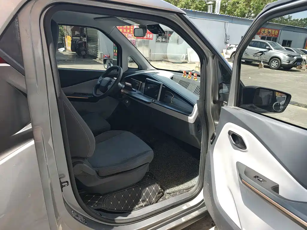 Baojun E200 — миниатюра 7