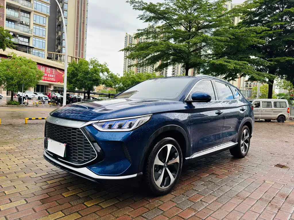 BYD PLUS New Energy — миниатюра 3