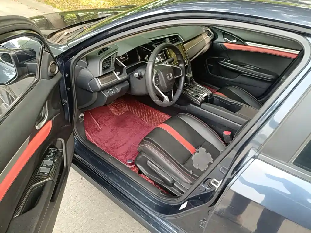 Honda Civic — миниатюра 16