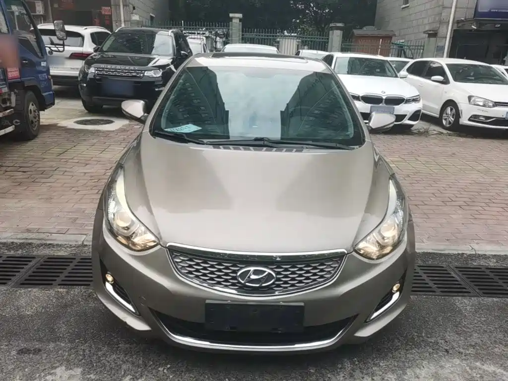 Hyundai Elantra Langdong — миниатюра 3