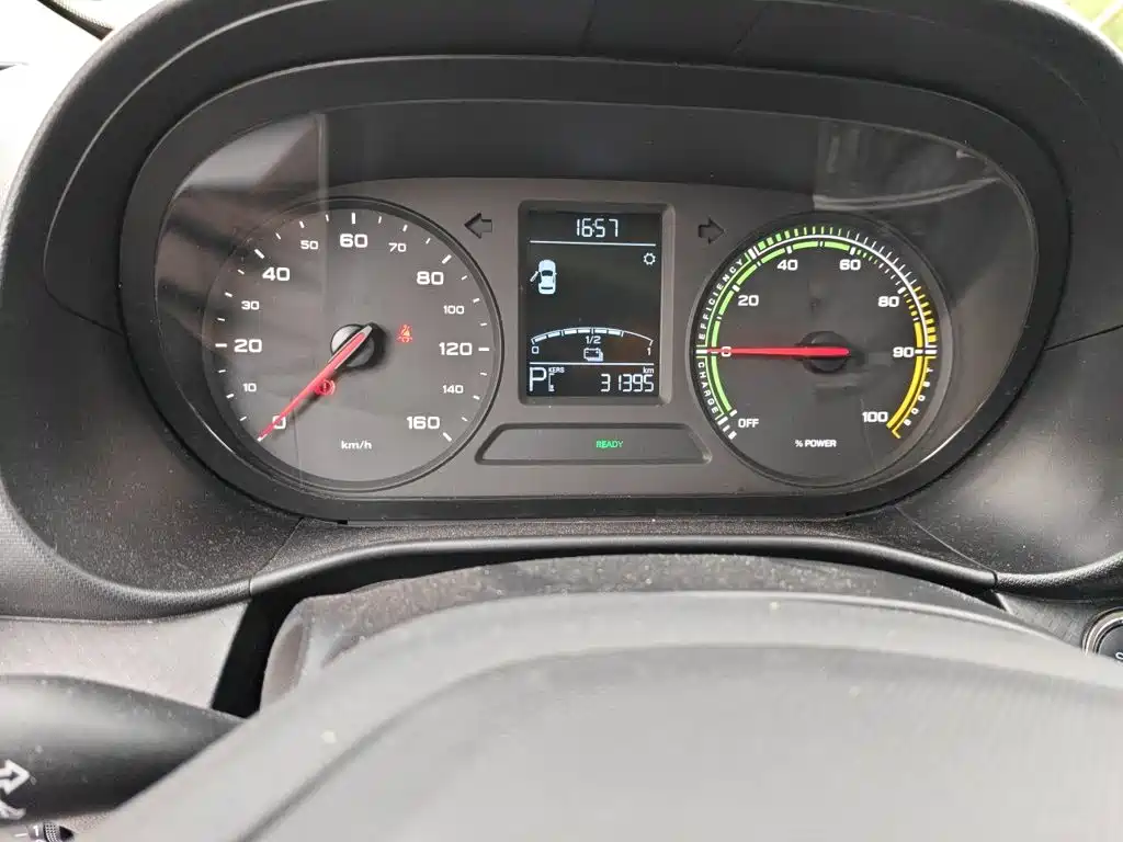 Roewe Clever — миниатюра 5