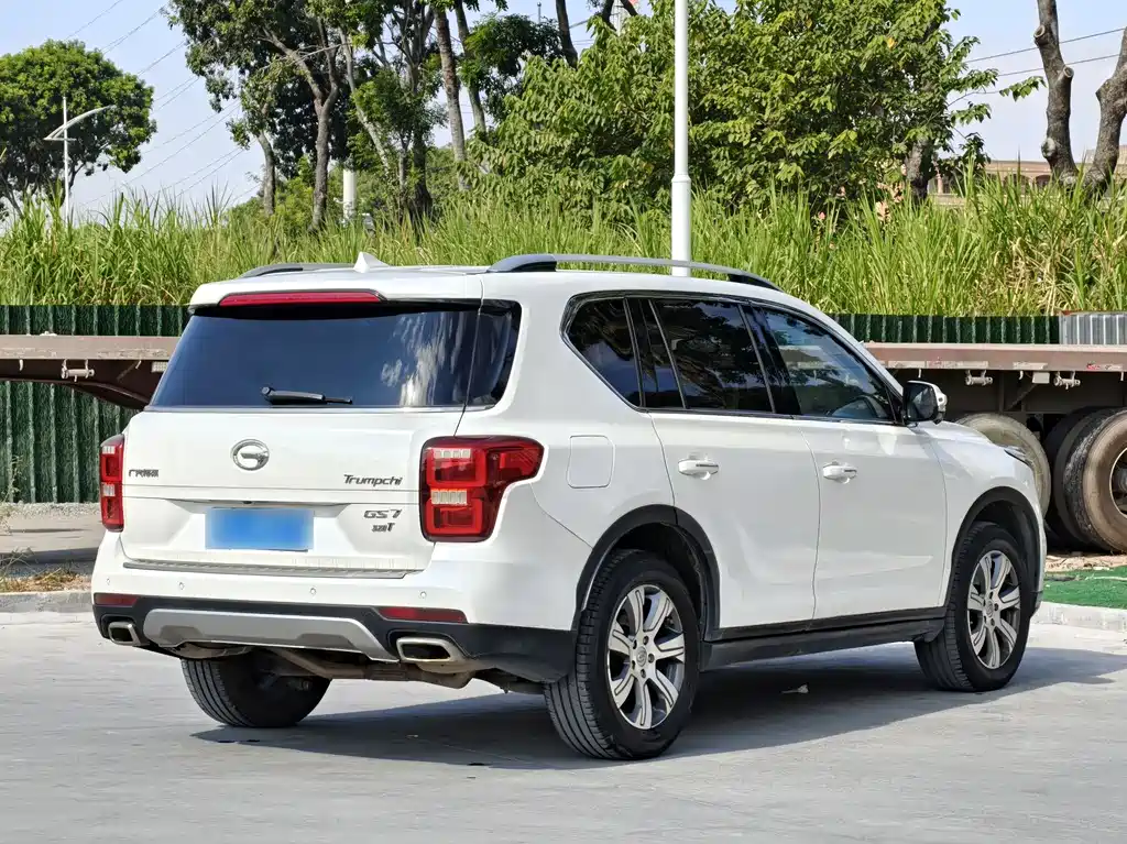 GAC TRUMPCHI GS7