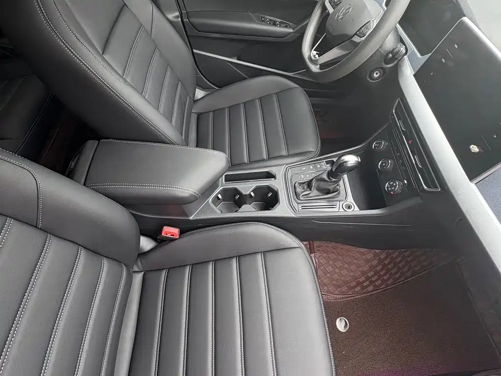 Volkswagen Lavida — миниатюра 7