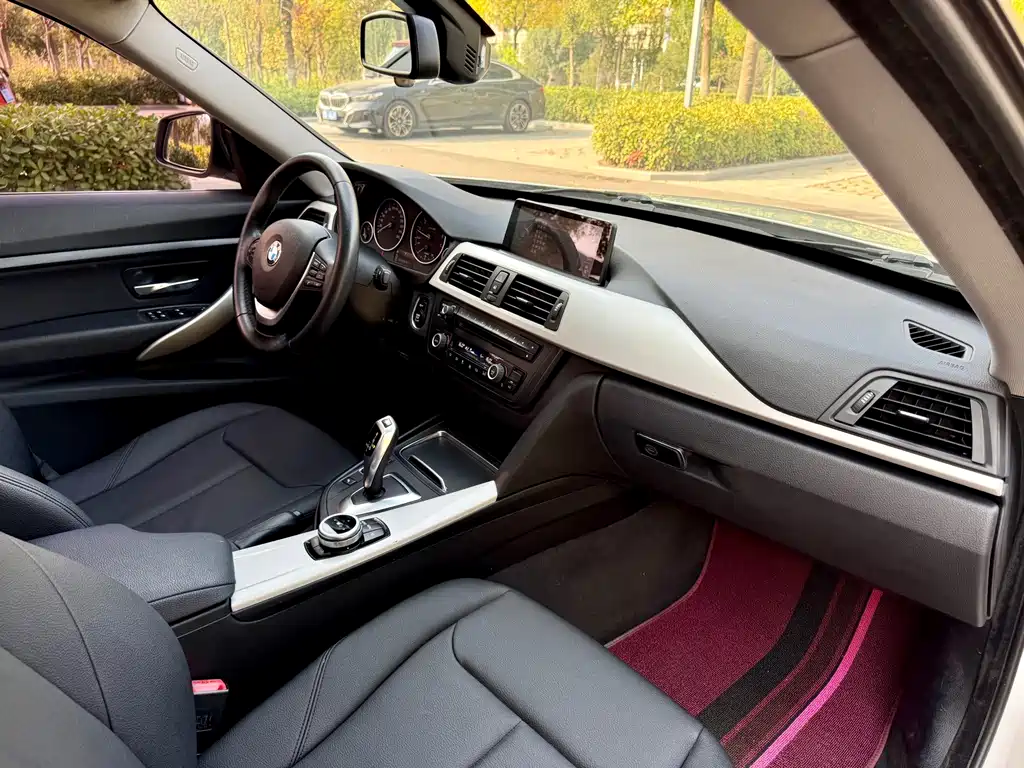 BMW 3 Series GT — миниатюра 11