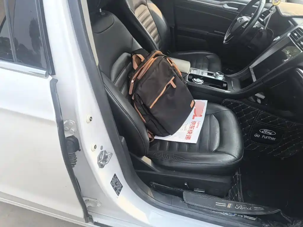 Ford Mondeo — миниатюра 25