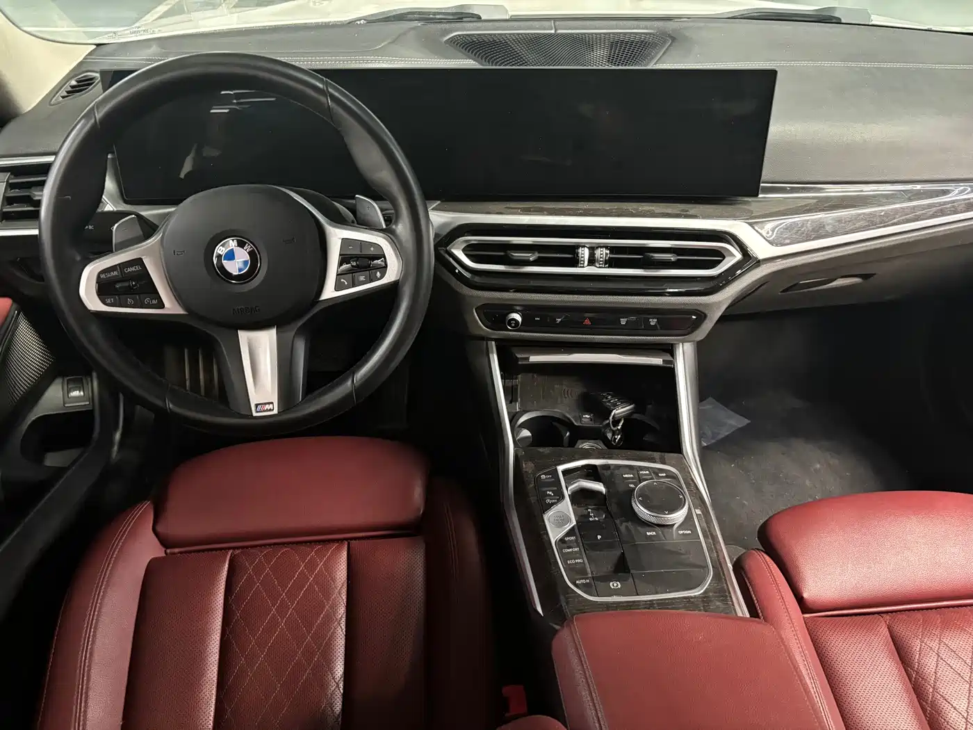 BMW 3 series 2024 Белый из Китая