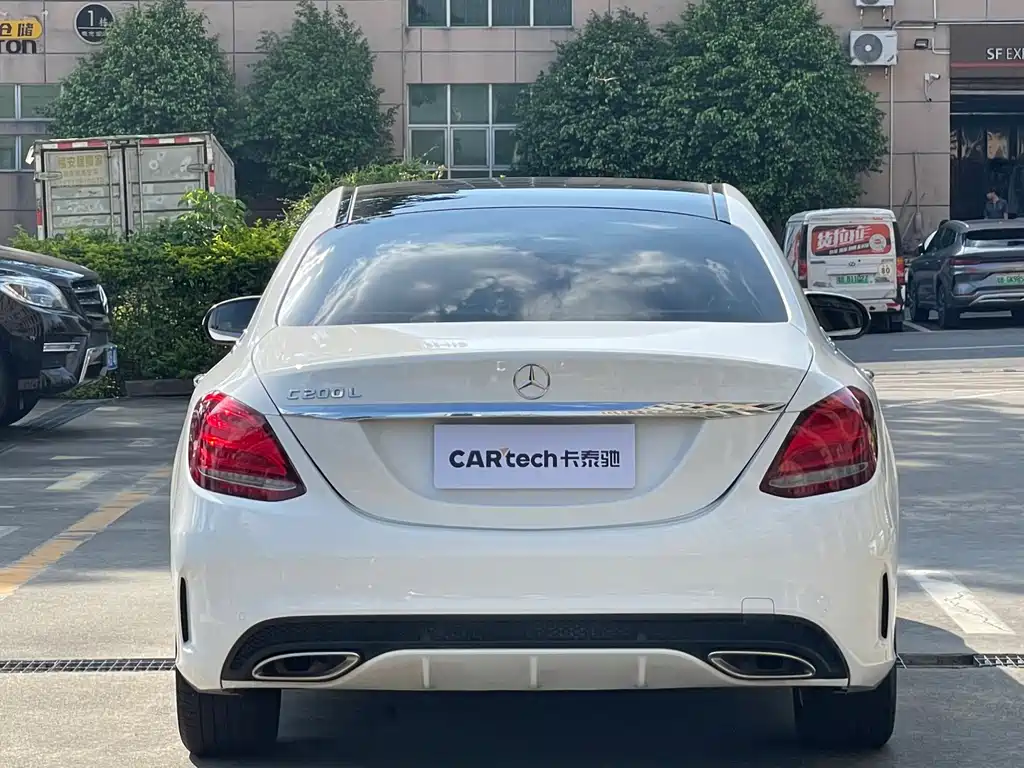 Mercedes-Benz C-Class — миниатюра 5
