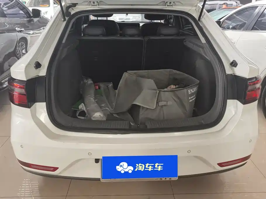 Baojun RC-5 — миниатюра 4