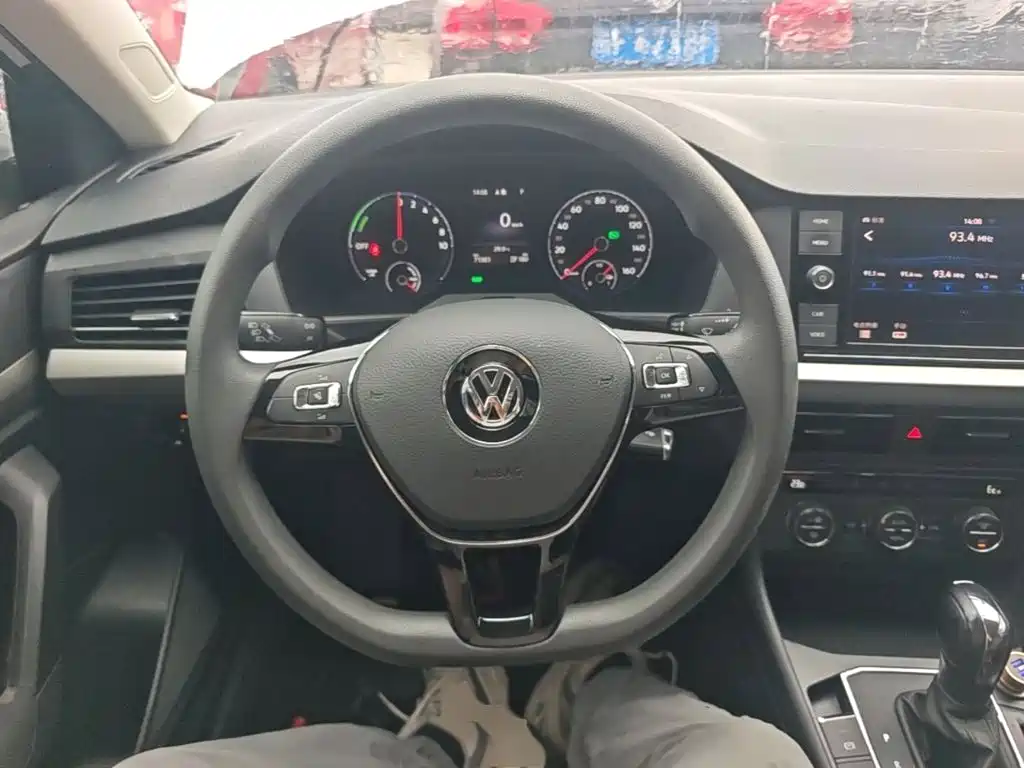 Volkswagen Lavida Pure Electric — миниатюра 11