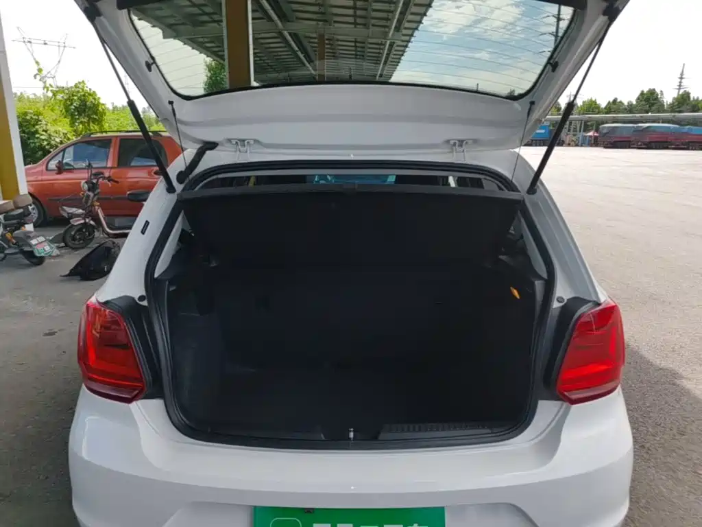 Volkswagen Polo — миниатюра 19