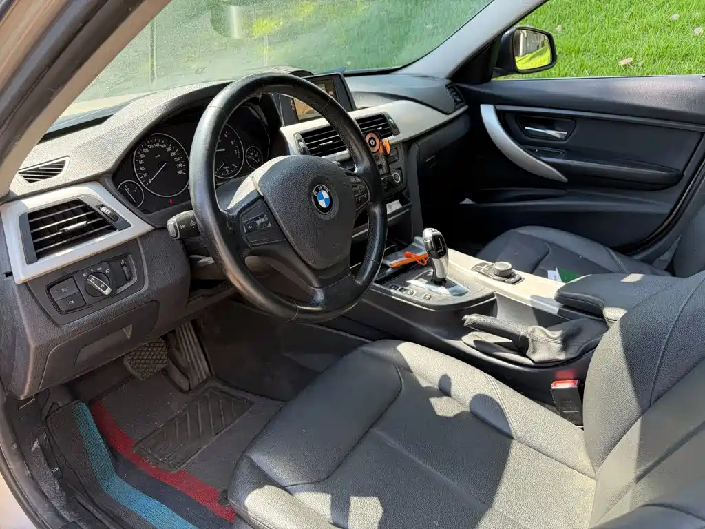 BMW 3 Series — миниатюра 7