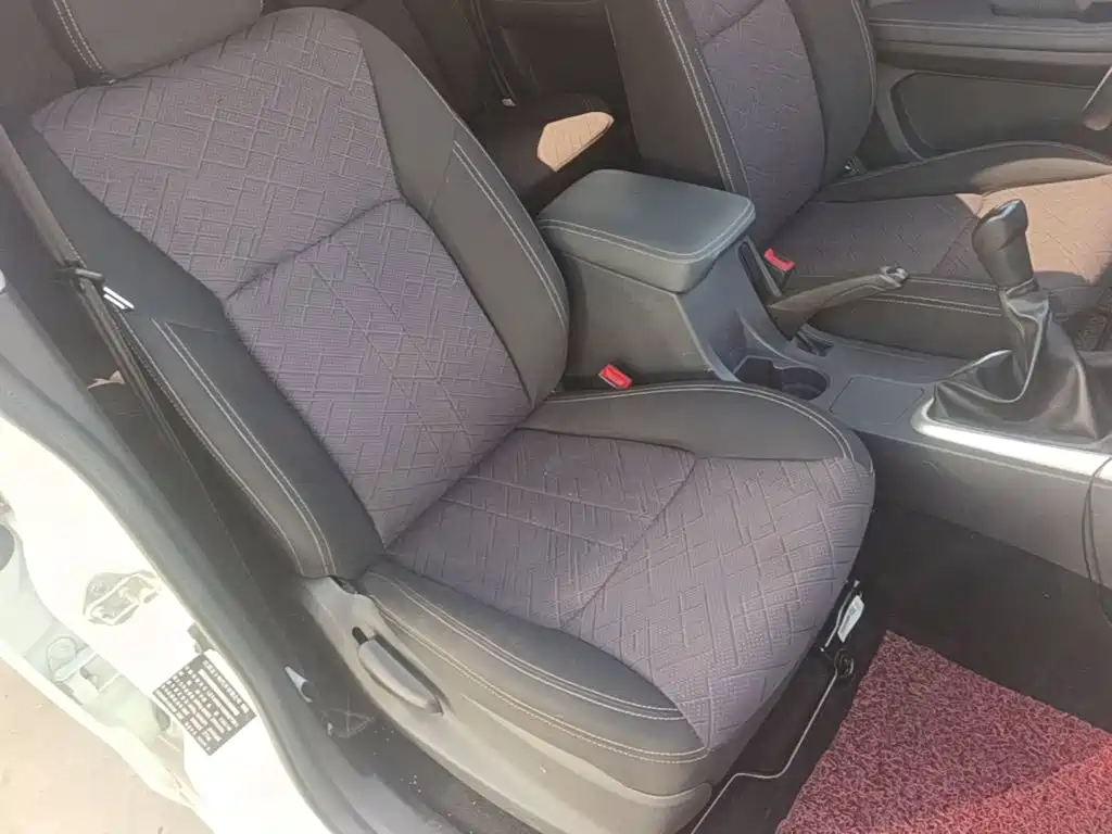 Isuzu RE-MAX Ruimai — миниатюра 25
