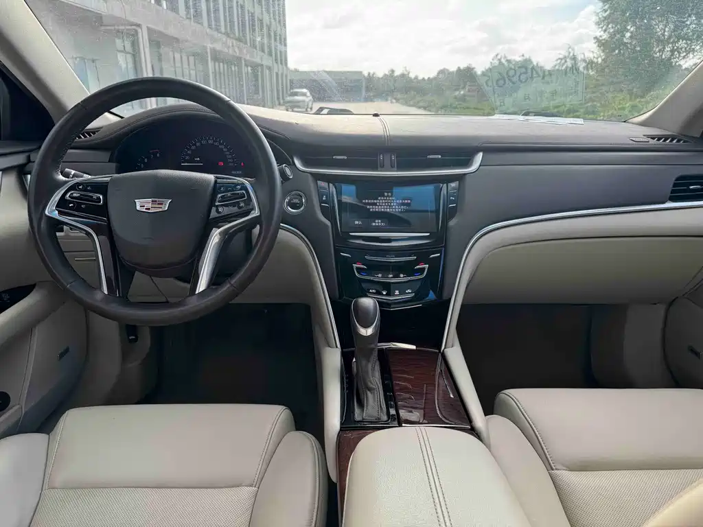 Cadillac XTS — миниатюра 6