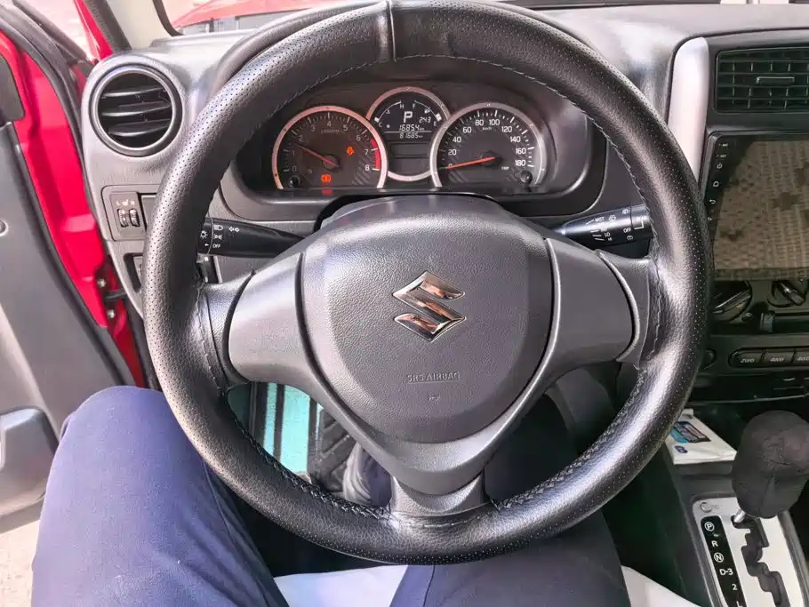 Suzuki Jimny — миниатюра 15