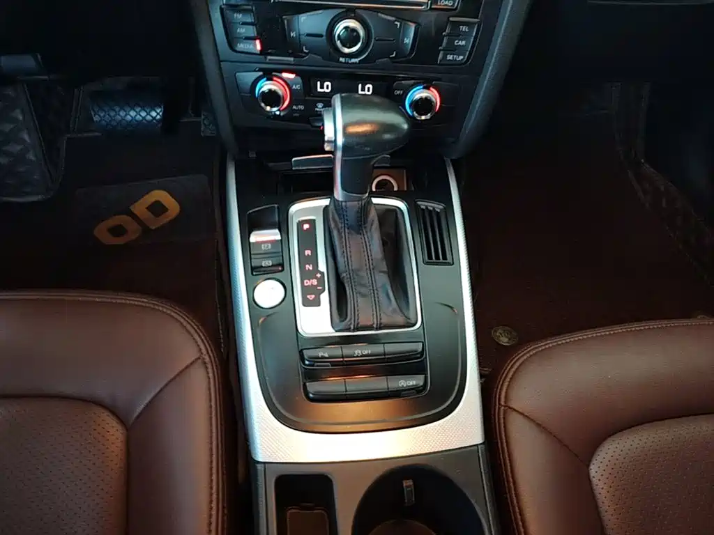 Audi A4L — миниатюра 14
