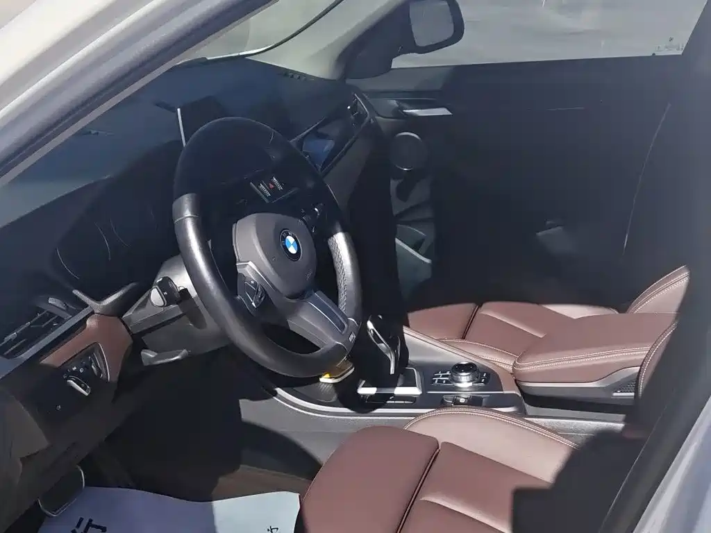 BMW X1 — миниатюра 6