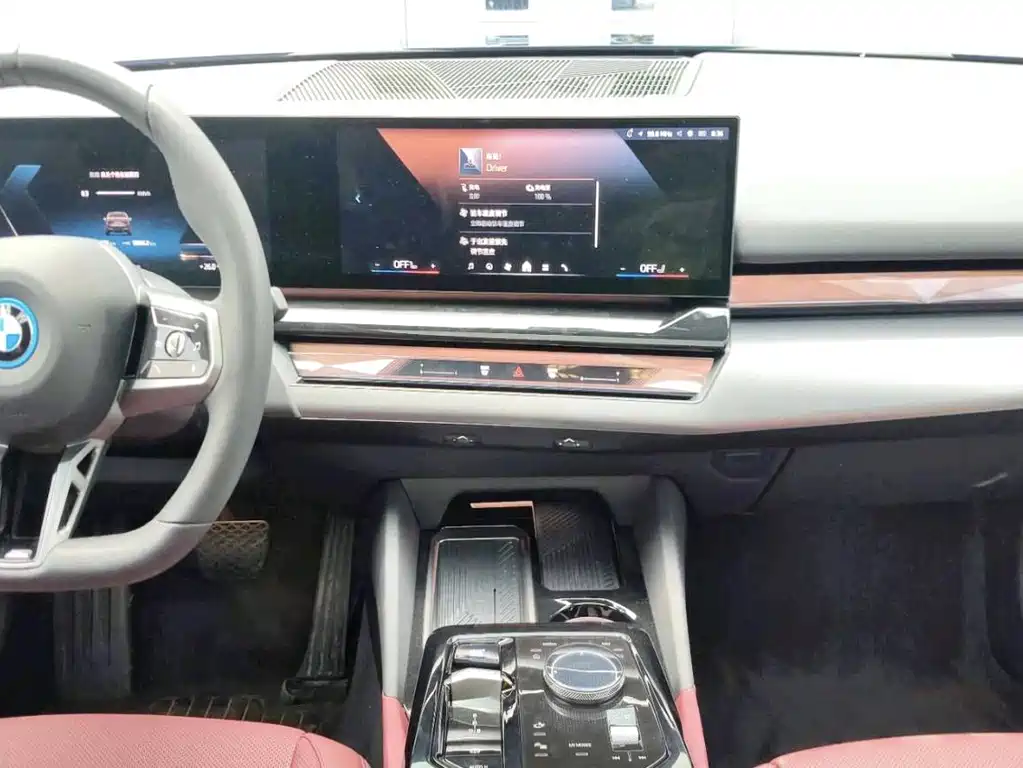 BMW i5 — миниатюра 7