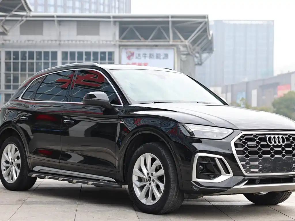 Audi Q5L 2022 40T Luxury