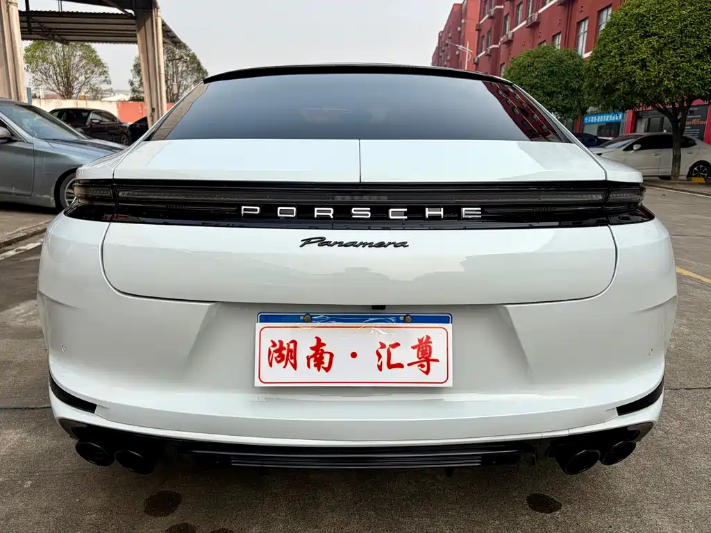 Porsche Panamera — миниатюра 21