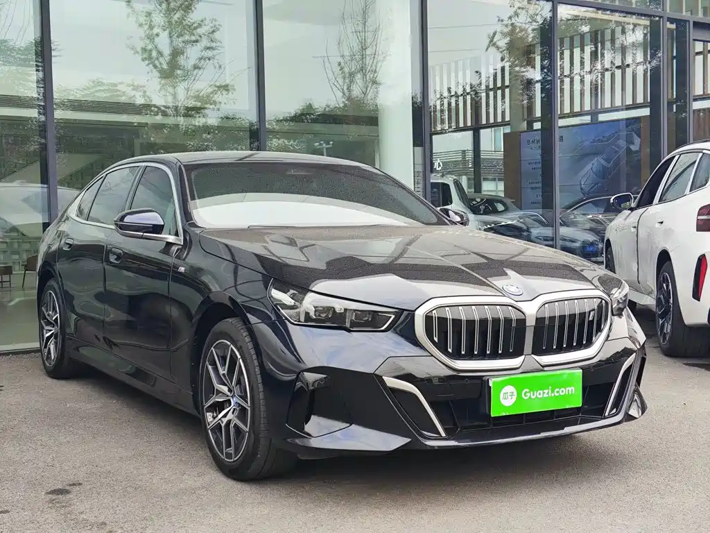 BMW i5 — миниатюра 4