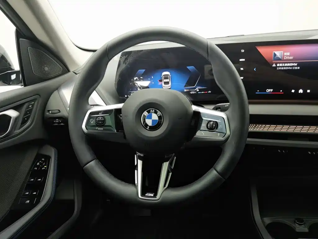 BMW 2 Series — миниатюра 11