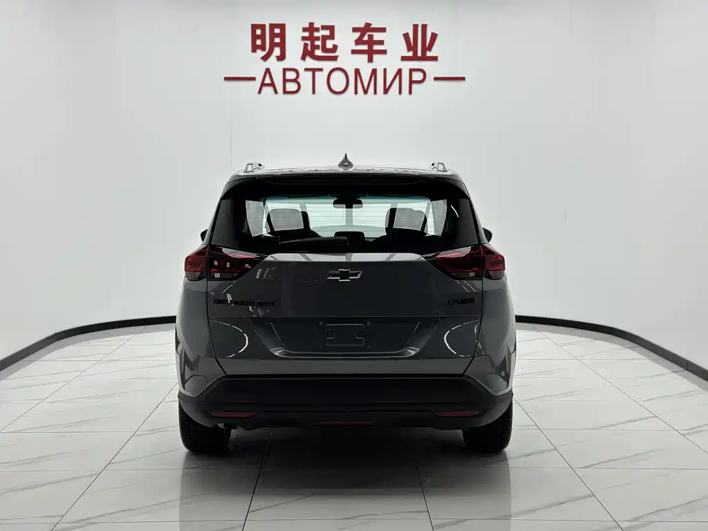 Chevrolet Volando — миниатюра 10