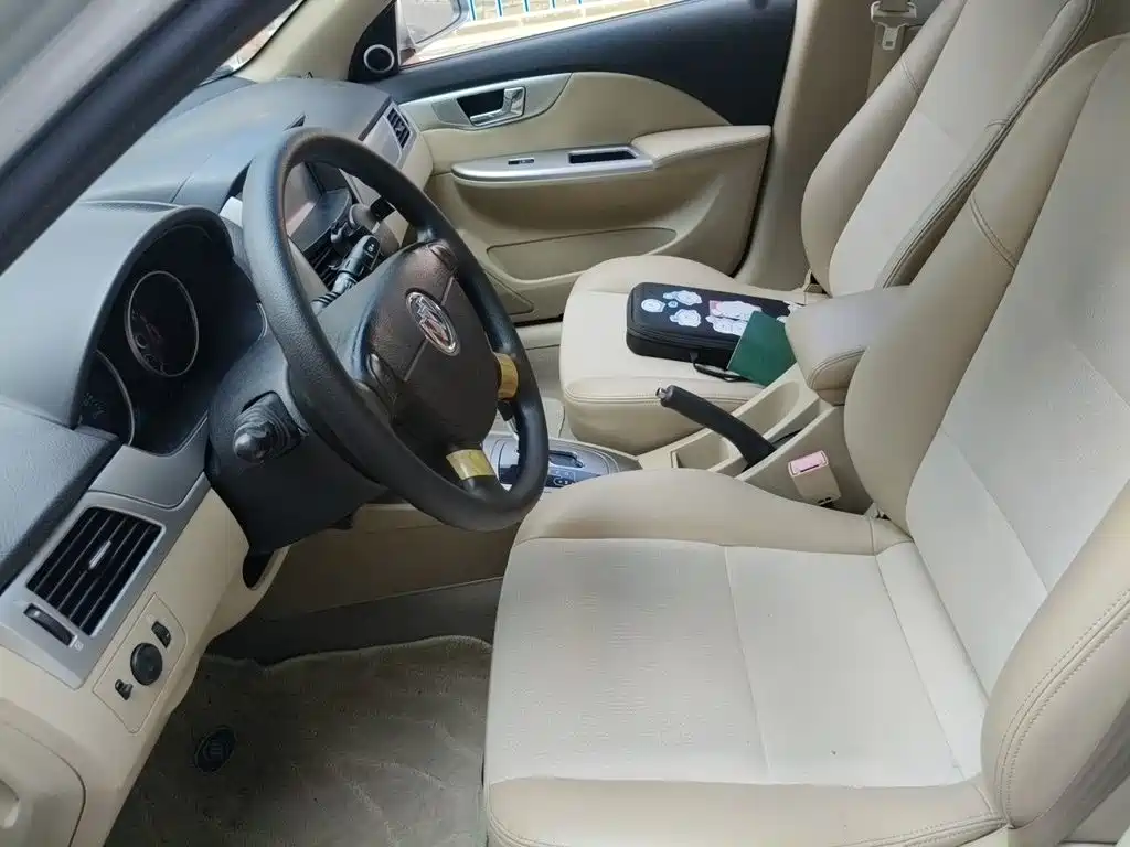 Buick Excelle — миниатюра 16