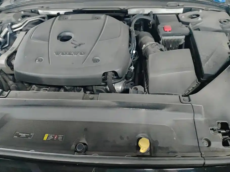 Volvo S90 — миниатюра 10