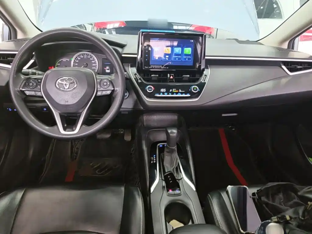 Toyota Corolla — миниатюра 10
