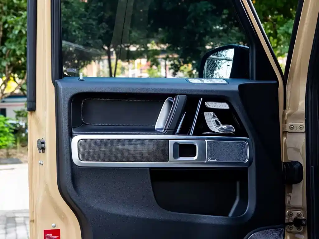 Mercedes-Benz G-Class — миниатюра 7