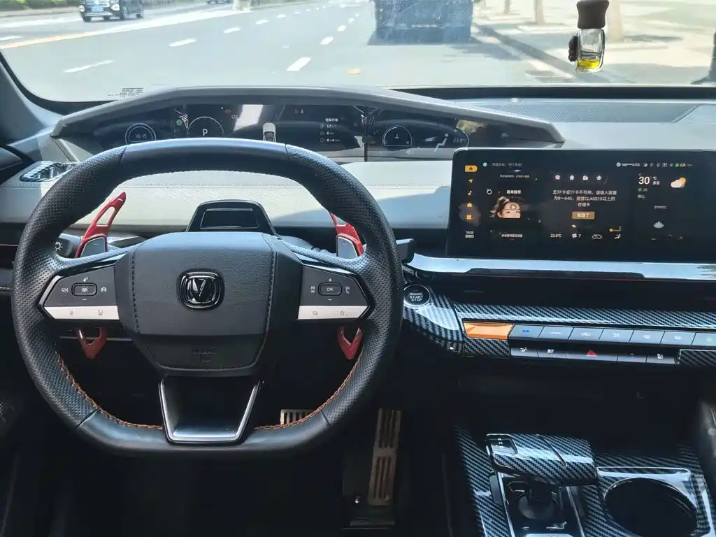 Changan UNI-V — миниатюра 5
