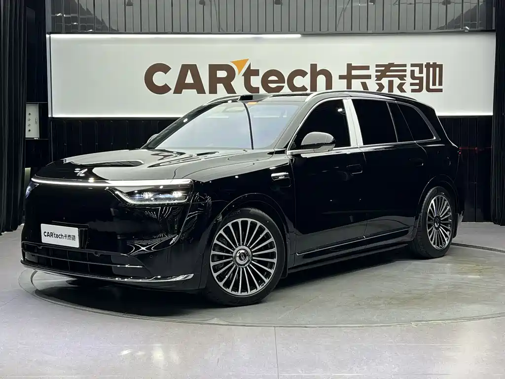 AITO ASK THE WORLD M8