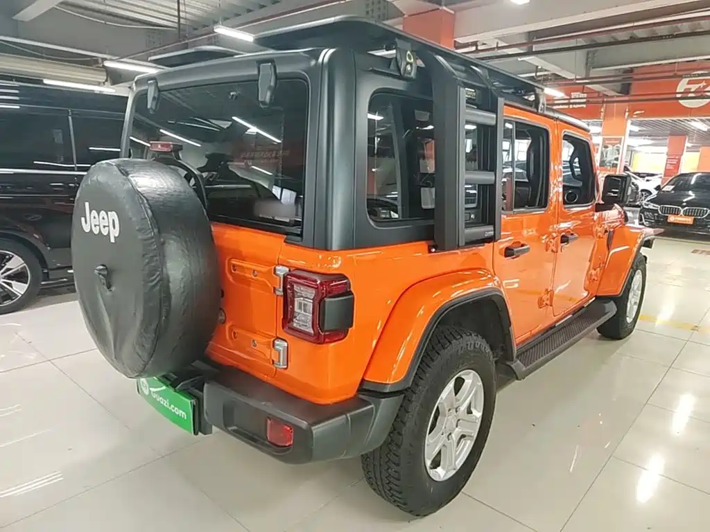 Jeep Wrangler — миниатюра 7
