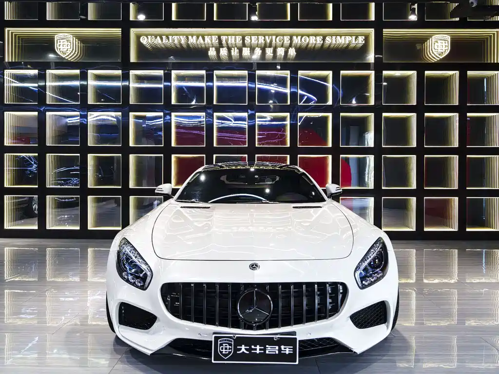 MERCEDES-BENZ AMG GT