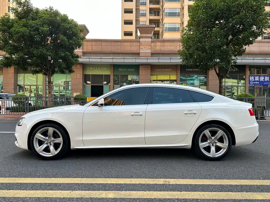 Audi A5 (Import) — миниатюра 5