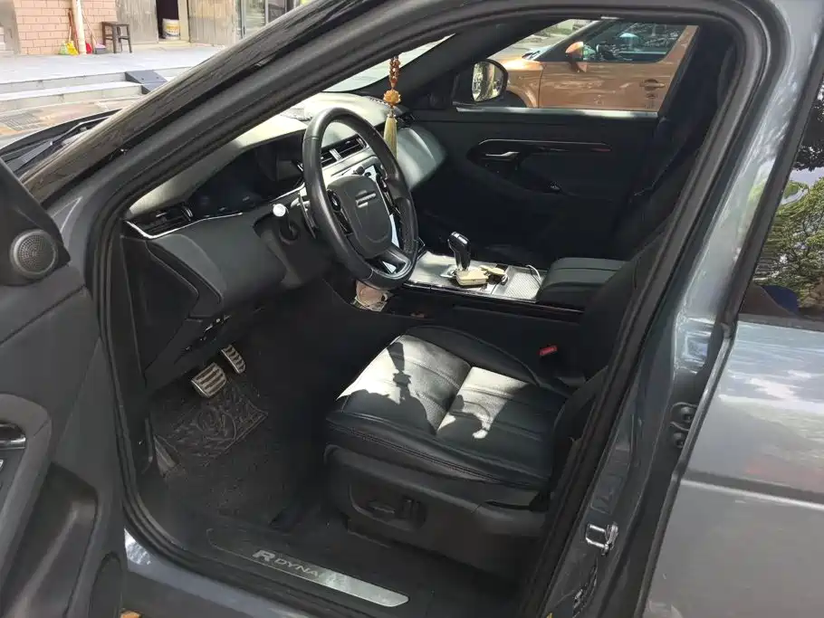 Land Rover Evoque — миниатюра 9