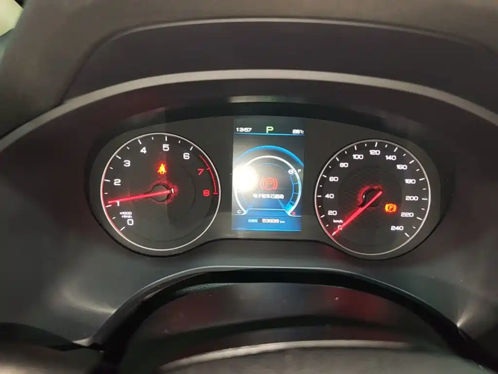 BYD Song — миниатюра 12