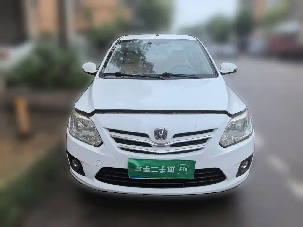 Changan V3 — миниатюра 2