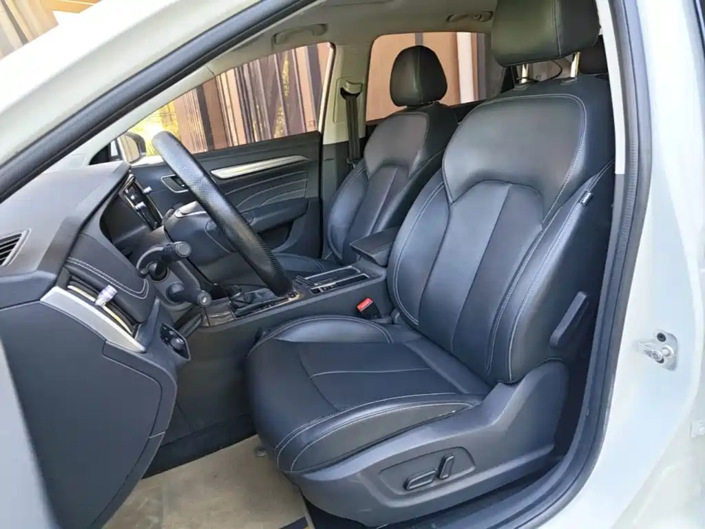 Roewe i6 Classic — миниатюра 15