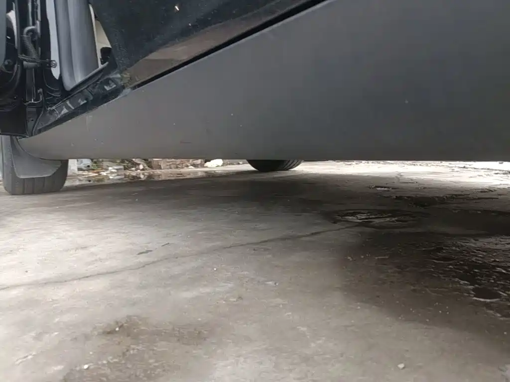 Tesla Model Y — миниатюра 22