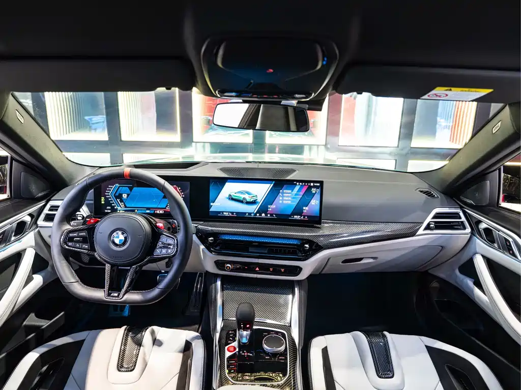 BMW M4 — миниатюра 26