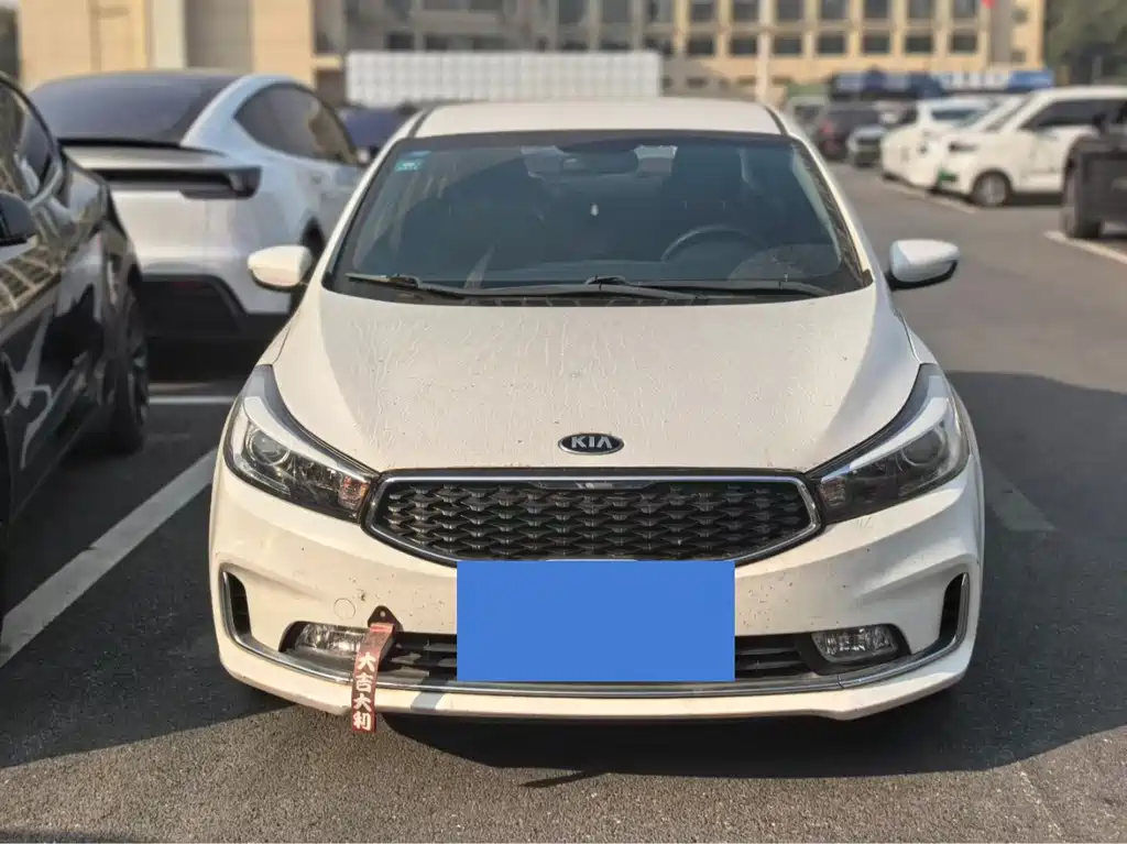 KIA K3
