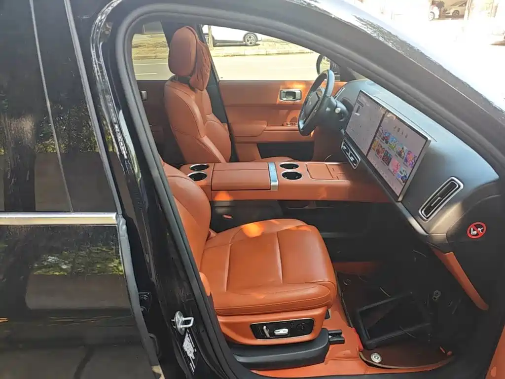 Li Auto Li L8 — миниатюра 25